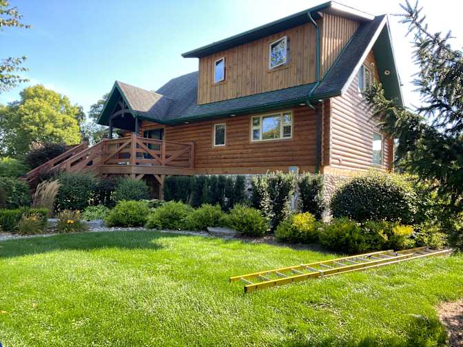 Mary-Anne Molzan's room