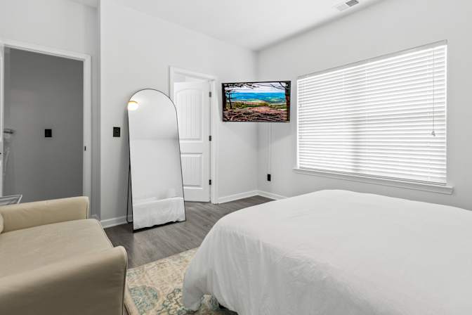 Legacy Duo's room