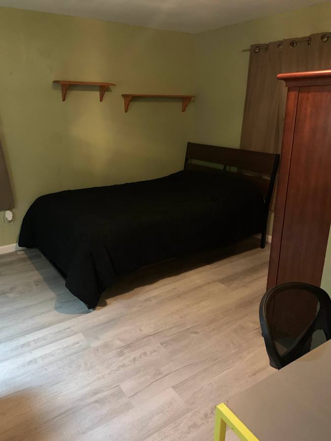 Nate Hurwitz's room