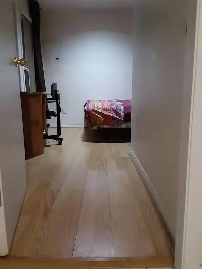 Cindy's room