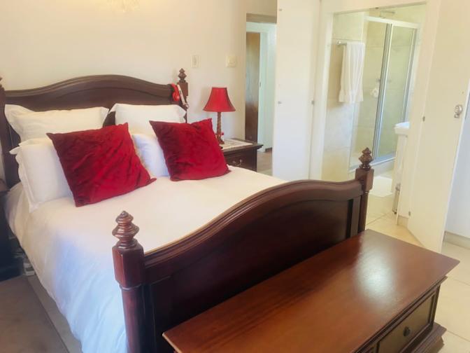 Taonga Makoni's room