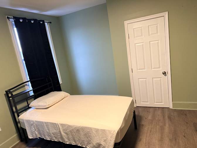 Kelly's room