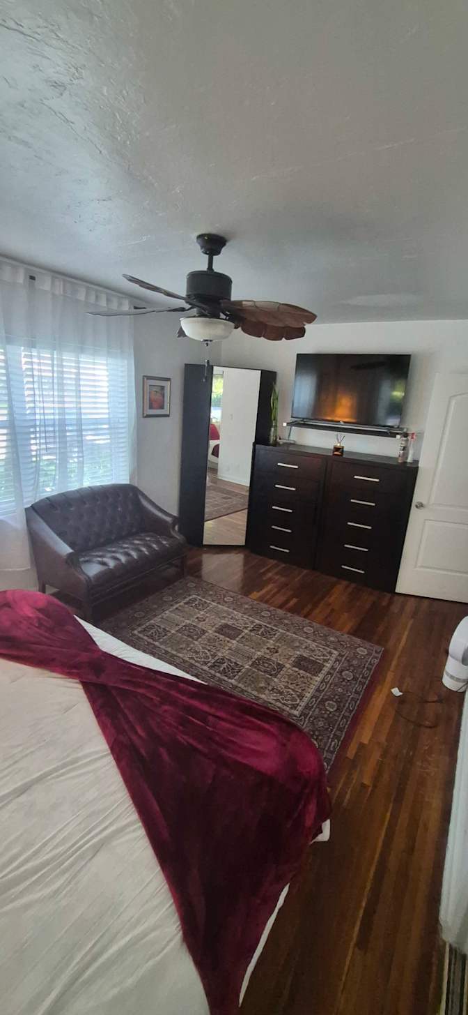 Victoria's room