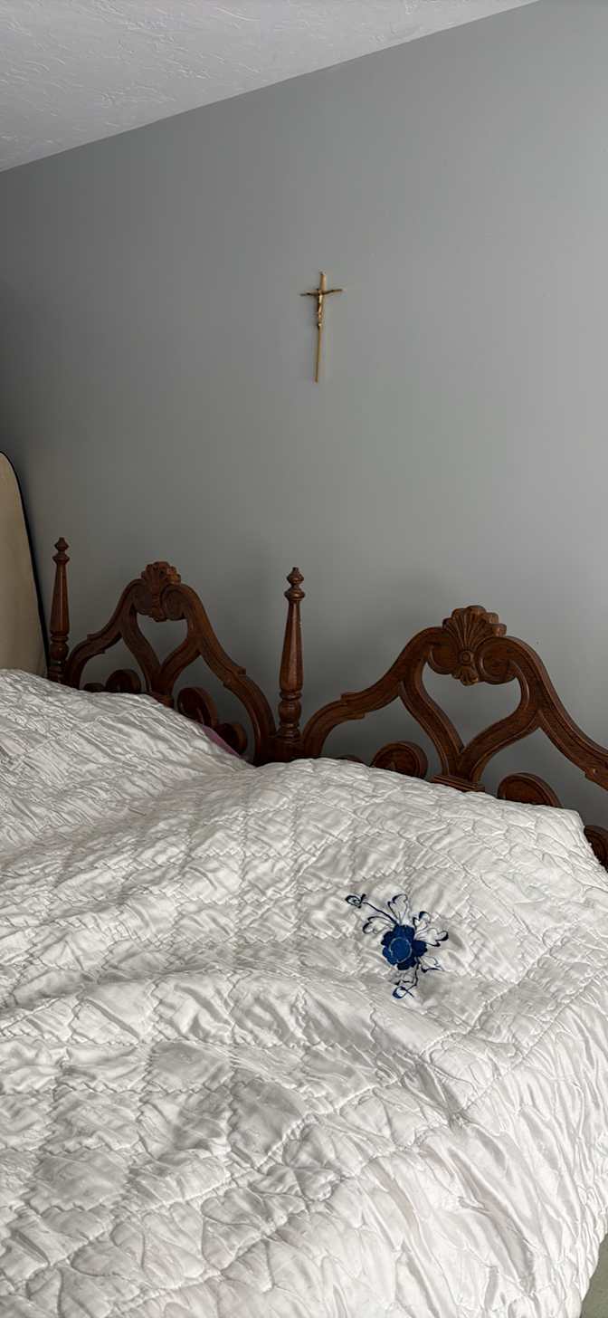 Linda's room