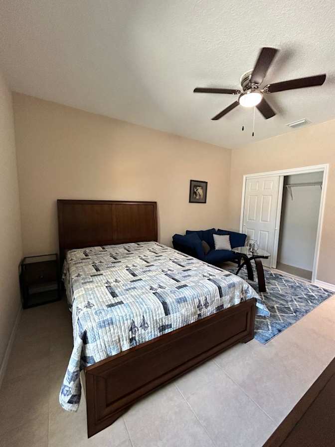 We Rent Bedrooms in Melbourne's room