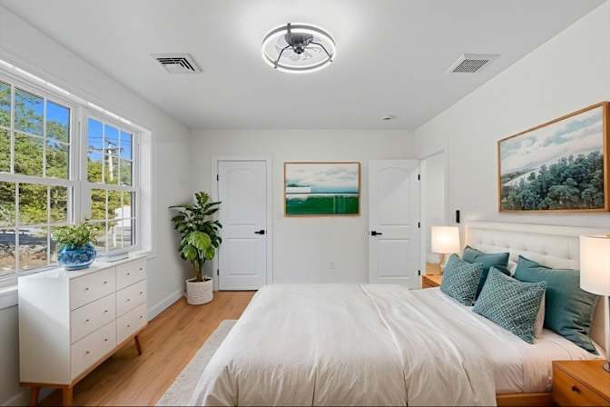 Luiz's room