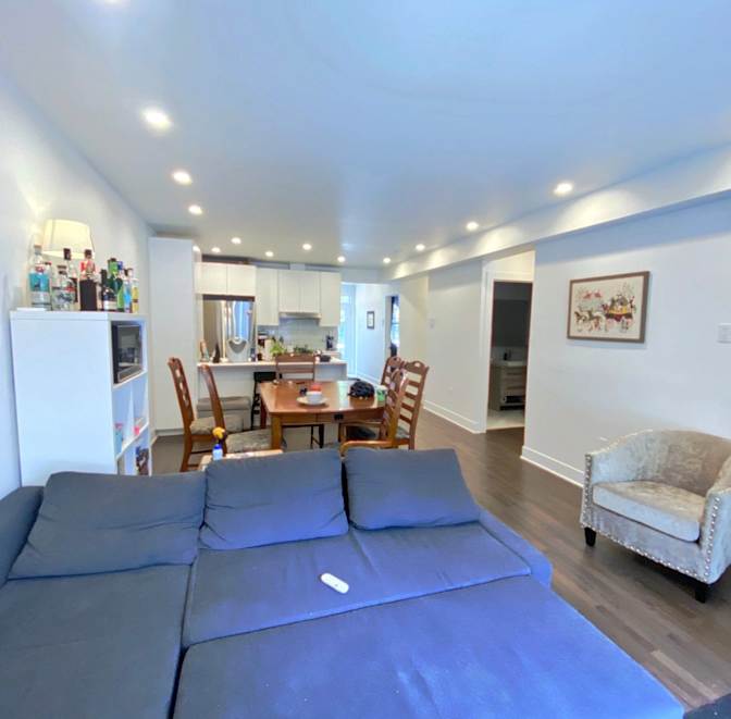 INES BARRAKAD's room