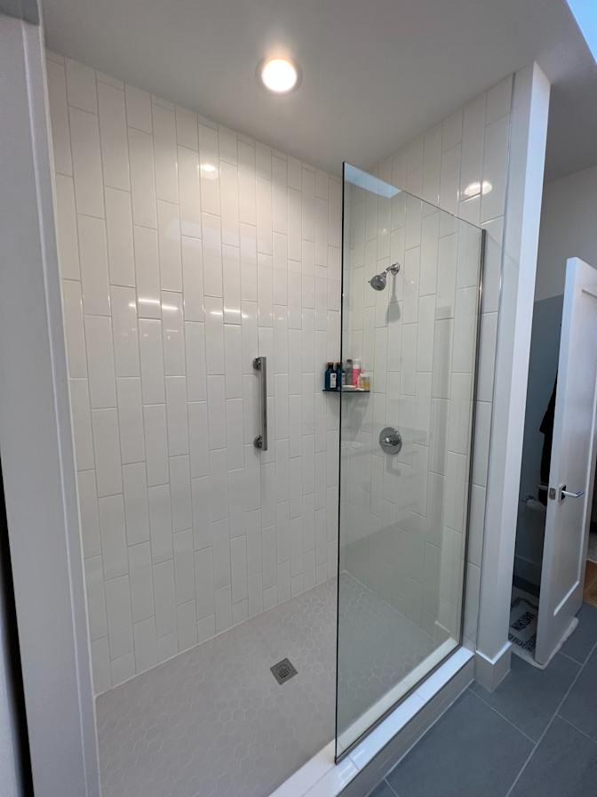 Alcove Rooms's room