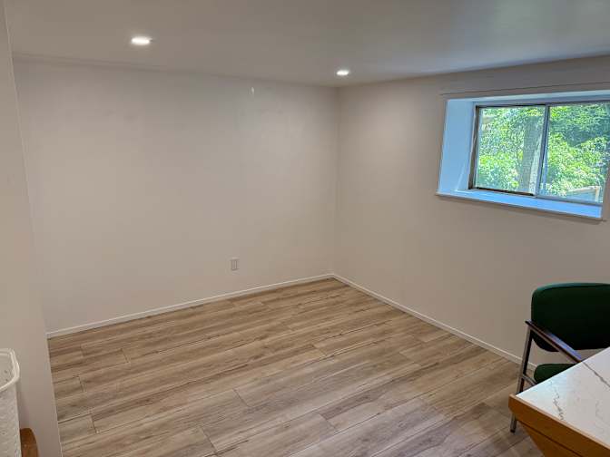 Mark's room