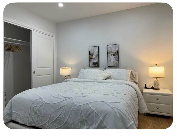 JORGE's room