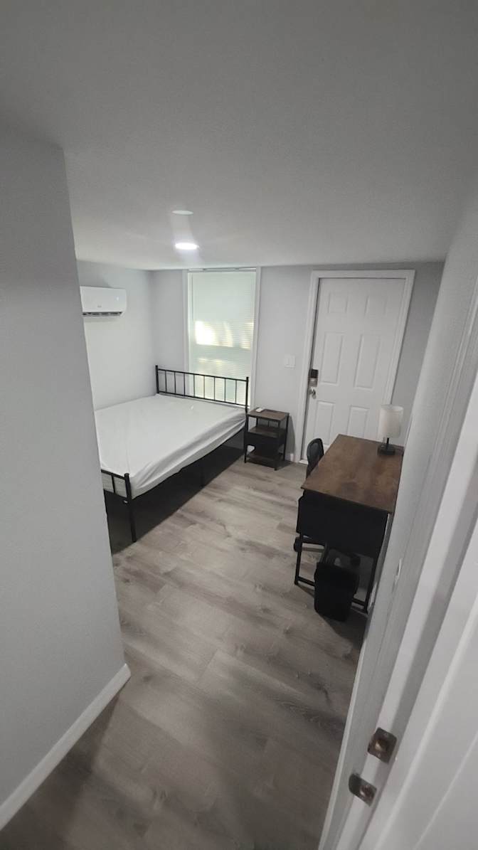 Amanda's room