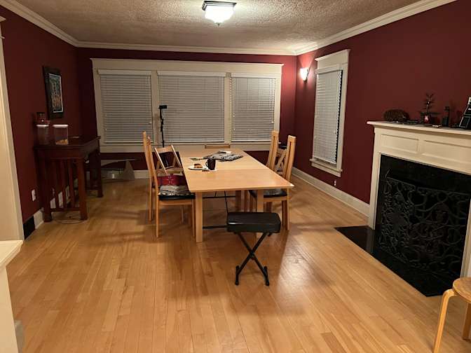 nepdxredhouse's room