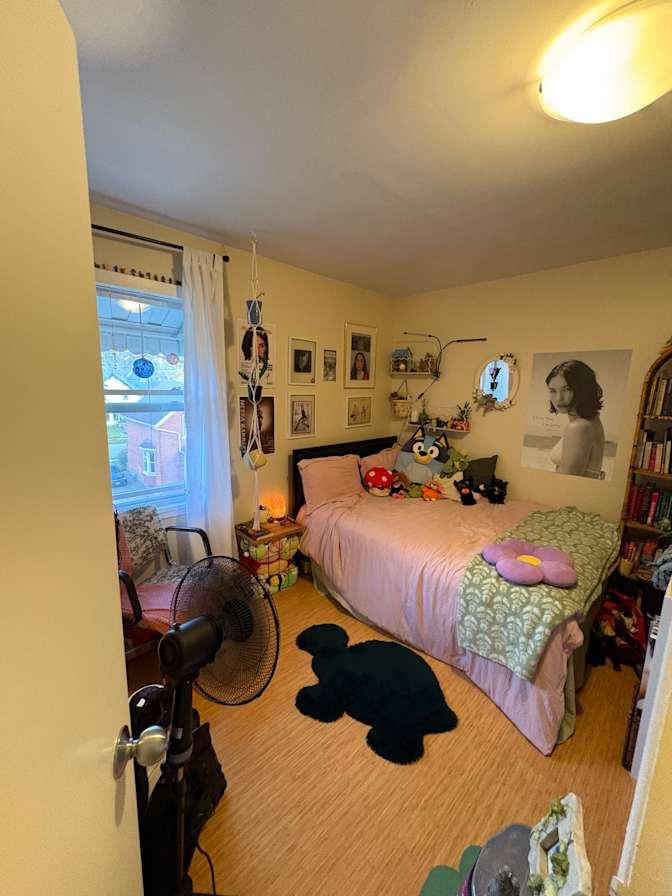 Alexa's room