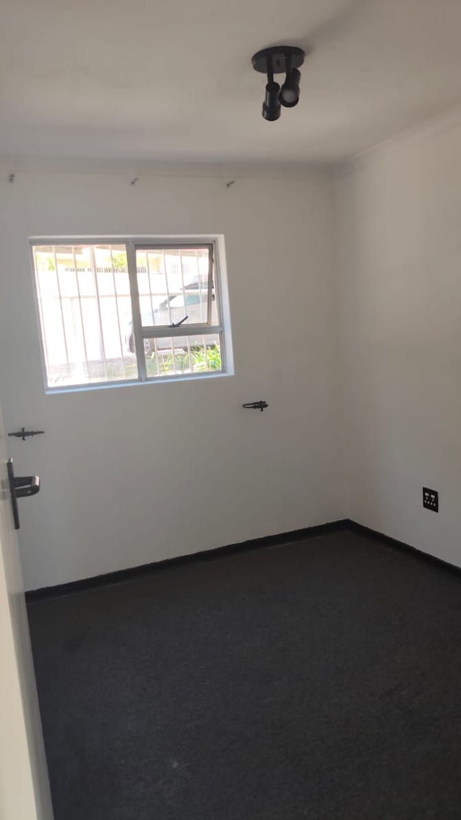 Phediso's room