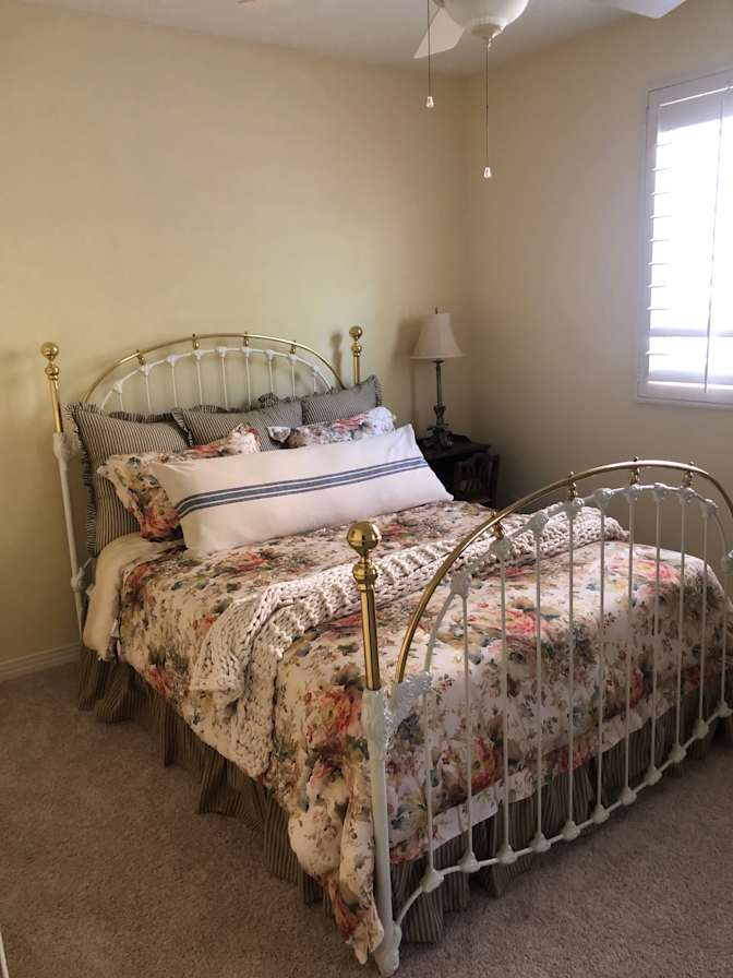 Donna's room