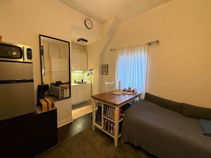 Wojtek Magdalena's room