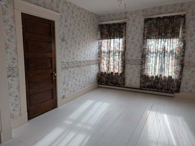 Greg's room