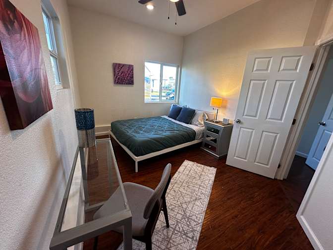 Jennifer's room