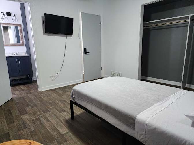 Jose's room