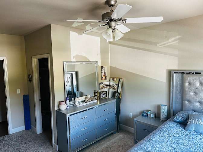 Jasmine's room