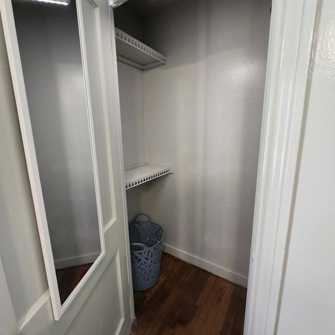 Kirk Arthur's room