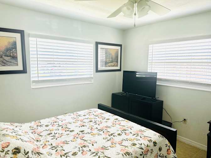 anna's room