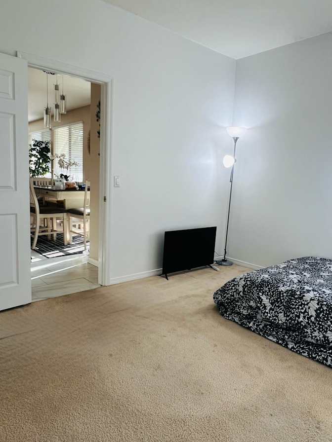 Annie's room