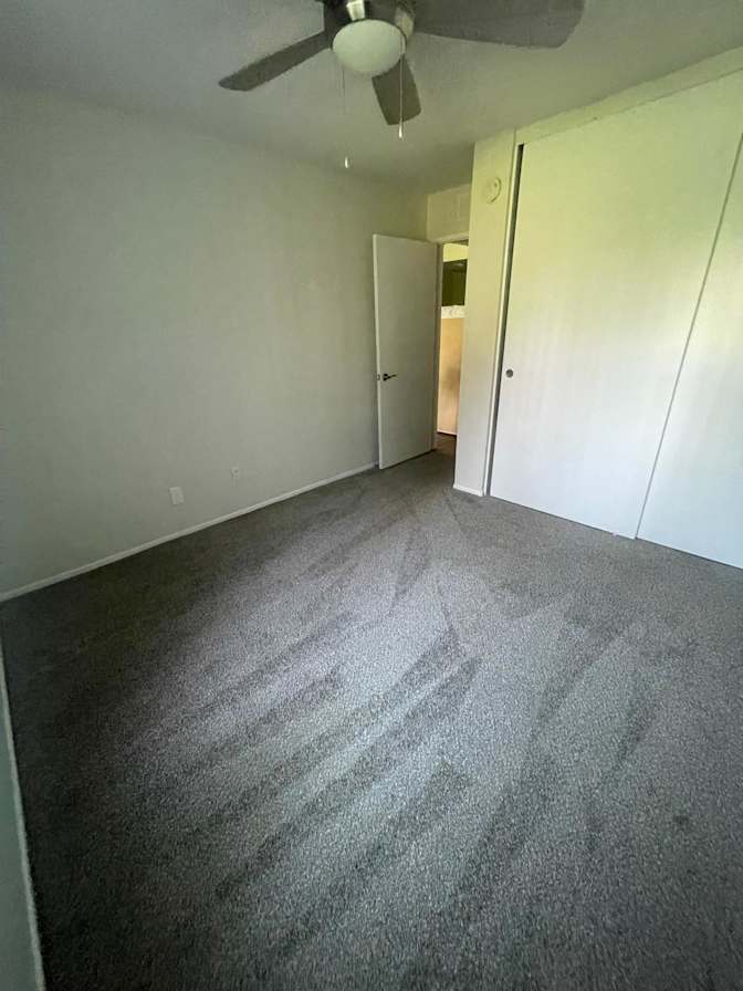 Glen's room