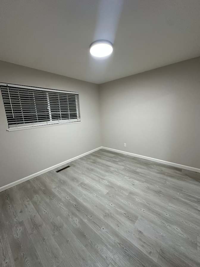 Ajab's room