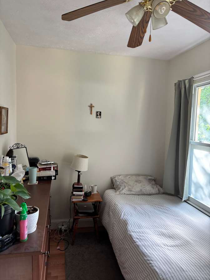 mariana's room