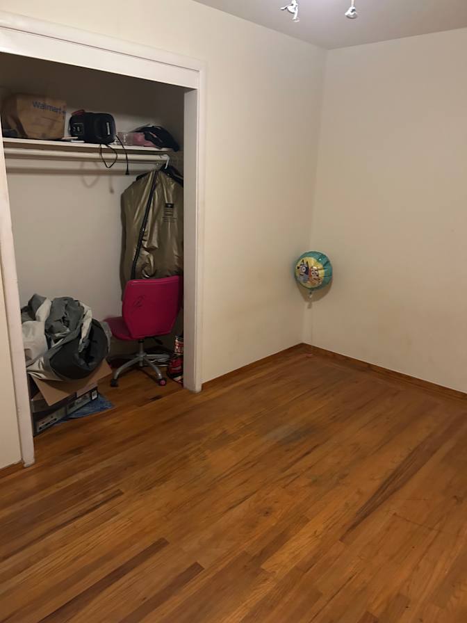 Maria V's room