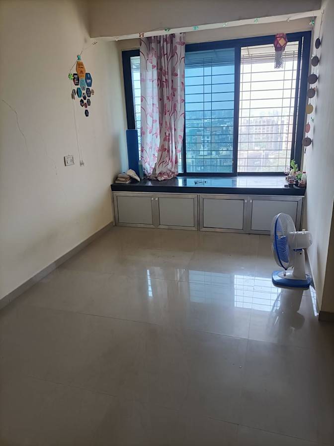 Aks's room