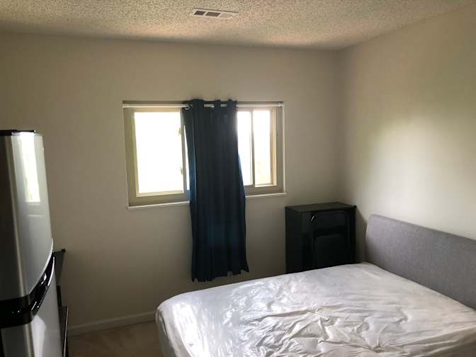 Duc's room