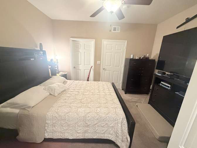 Dallas's room