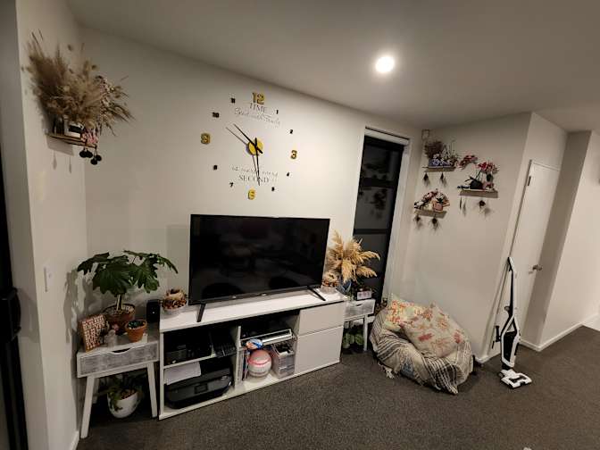 Try's room