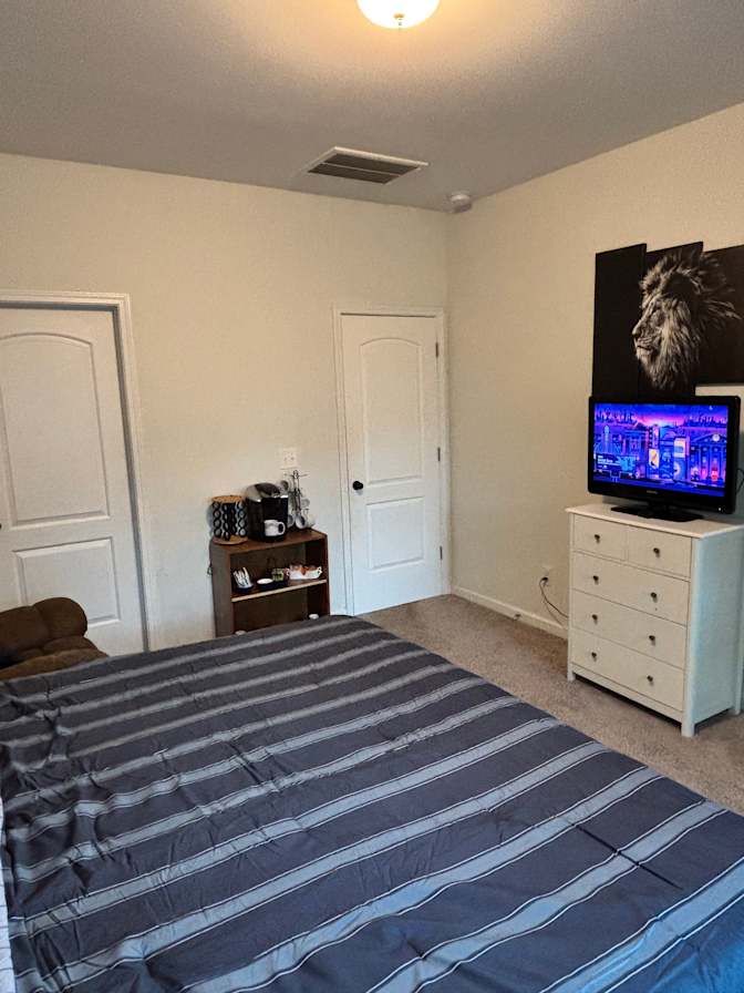 Quan Young's room