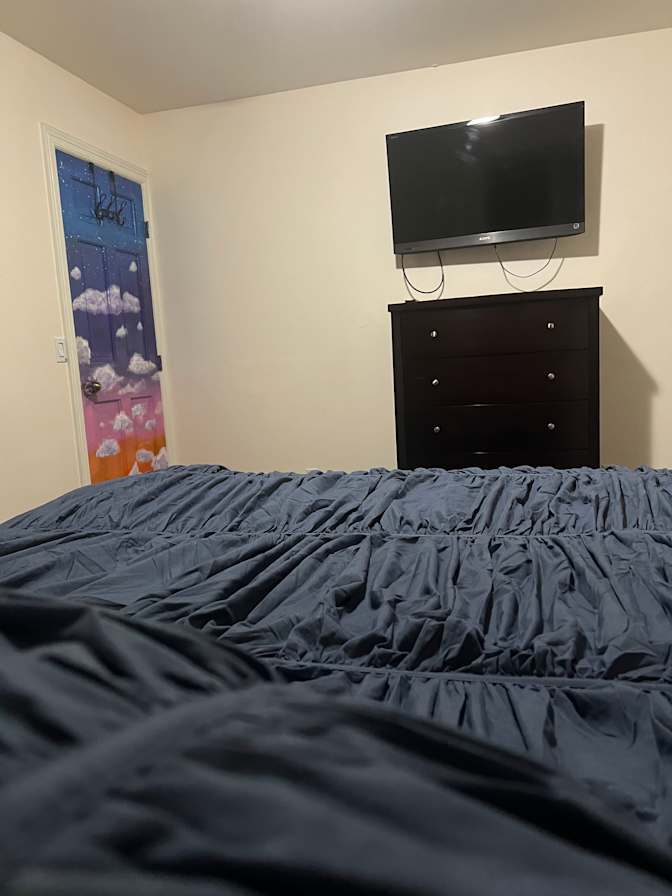 Vail's room