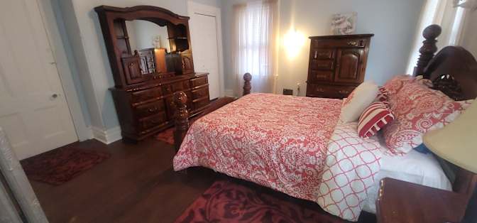 ERNEST's room