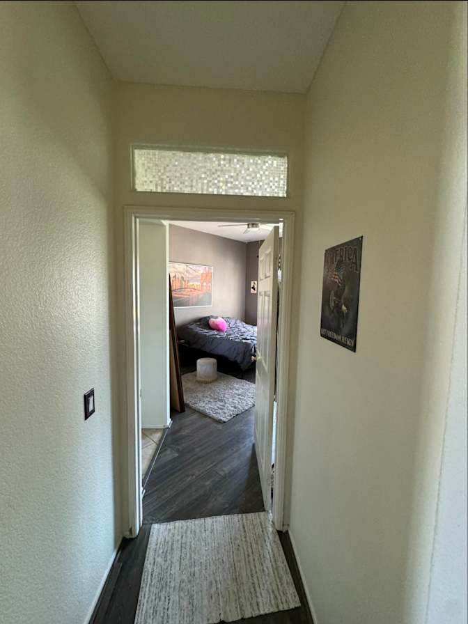 Len's room