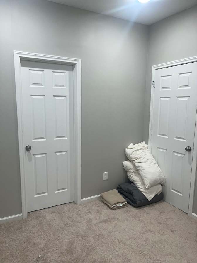 Zoe Hayes's room