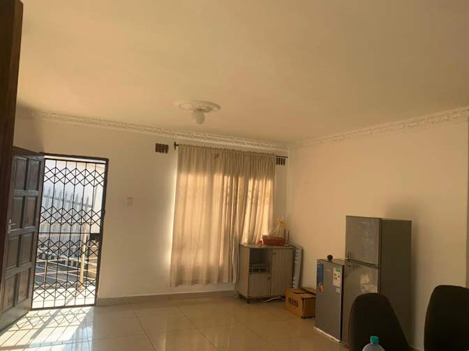 phelisa's room