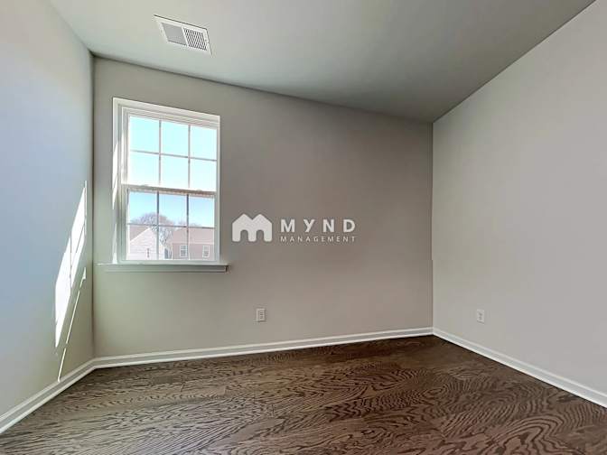 Alcove Rooms's room