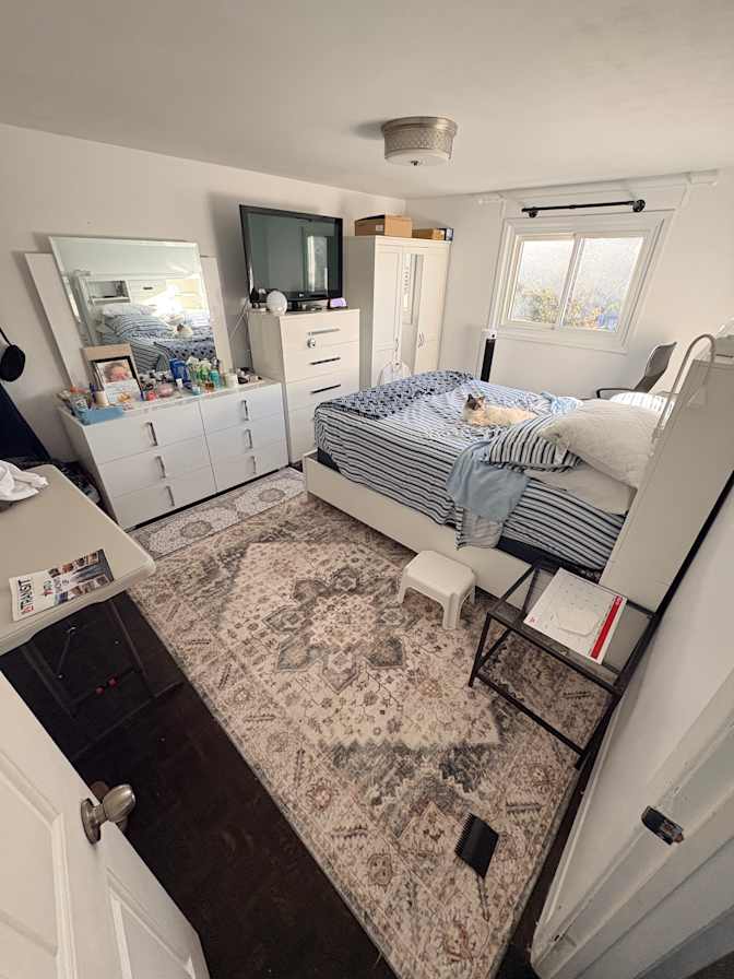 Jennifer's room