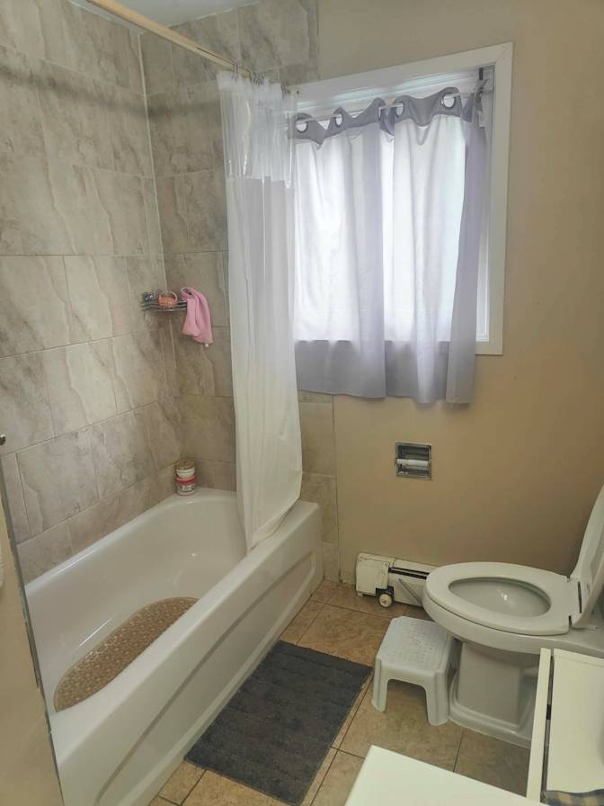 Fadia's room