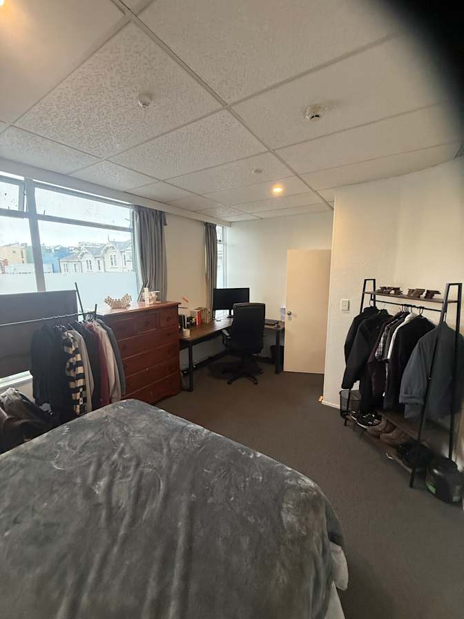 Andrew Manson's room
