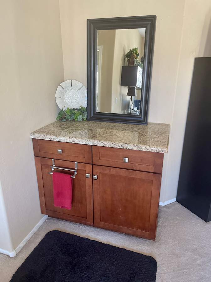 SANDRA METTER's room