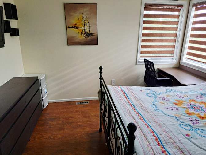 Pinoy Casa's room