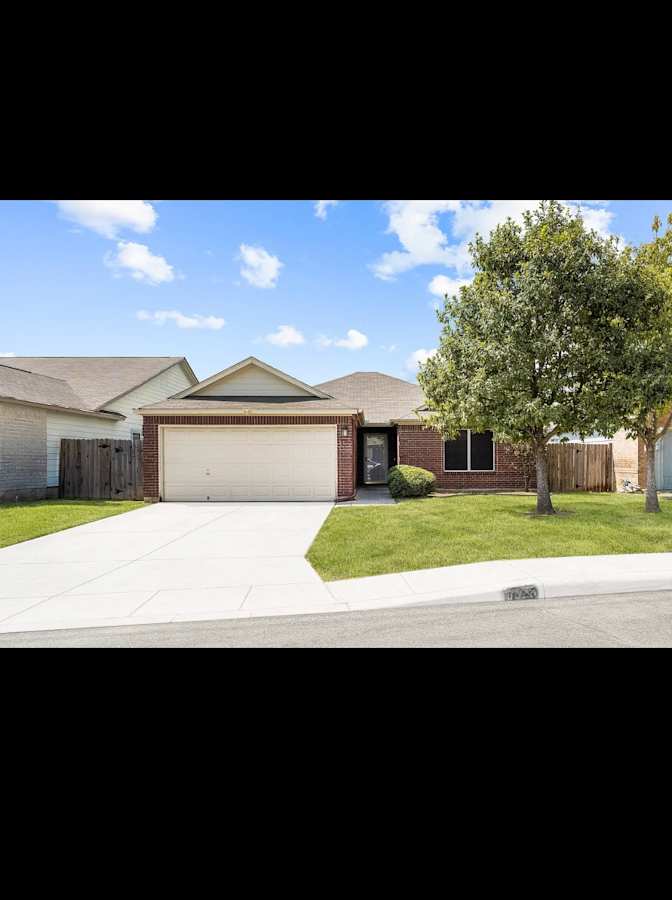 Nia's room