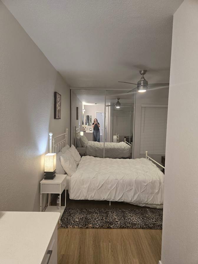 JODI's room