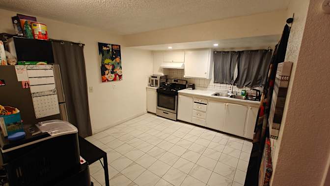 IZaya S's room
